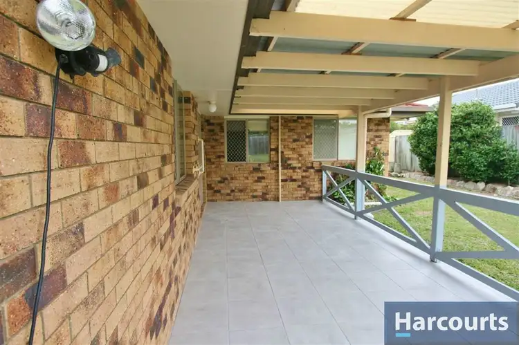 Fifth view of Homely house listing, 6 Jefferies Pl, Sandstone Point QLD 4511