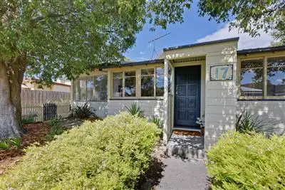 17 Bayview Road, Lauderdale TAS 7021