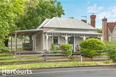 69 Peel Street South, Golden Point VIC 3350