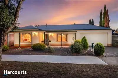 11 The Promenade, Narre Warren South VIC 3805