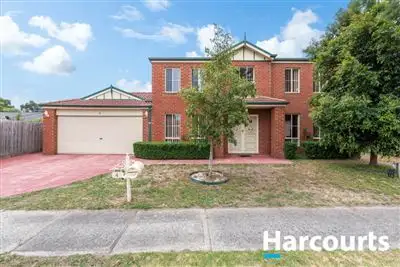 4 Atlanta Glen, Cranbourne VIC 3977
