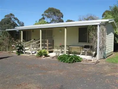 Main view of Homely unit listing, 8/15 Lawrence Street, Port Albert VIC 3971