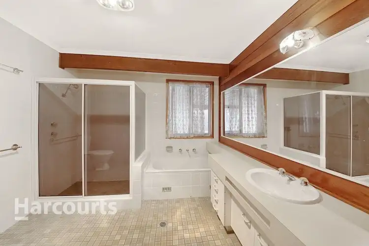 Fourth view of Homely house listing, 8 Yukon Place, Kearns NSW 2558