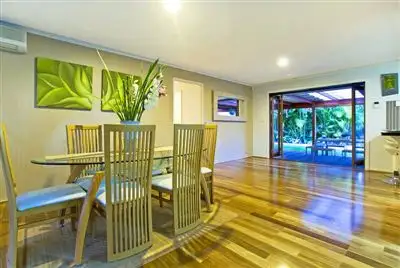7 Yalgoo Court, Mermaid Waters QLD 4218