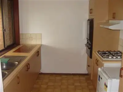 Fourth view of Homely unit listing, 8/5 Balfour Crescent, Highland Park QLD 4211