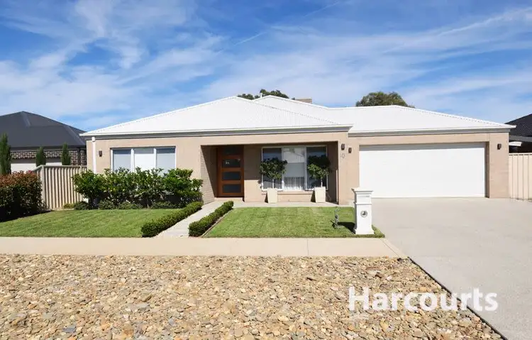 10 Nambrok Crescent, Wangaratta VIC 3677