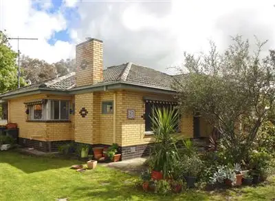 33 Byrne Street, Moyhu VIC 3732
