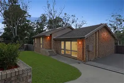 24 Amanda Place, Ingleburn NSW 2565