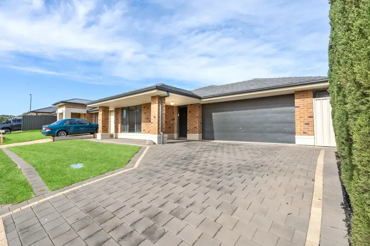 Second view of Homely house listing, 7 Adel Circuit, Huntfield Heights SA 5163