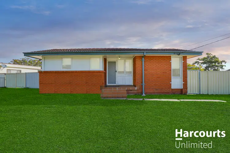 9 Radburn Road, Hebersham NSW 2770