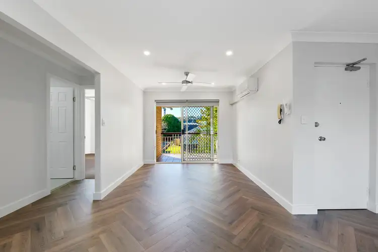 7/15 Smallman Street, Bulimba QLD 4171