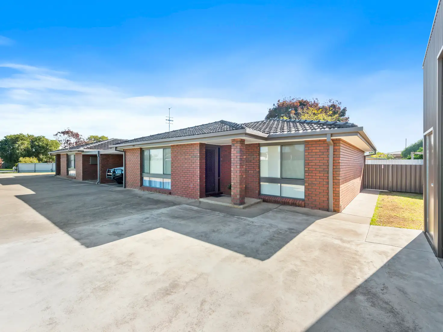 Main view of Homely unit listing, 295a & 295b Noyes St, Deniliquin NSW 2710