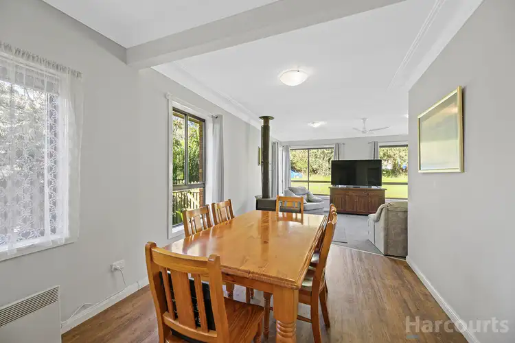 Seventh view of Homely house listing, 10 Somerville Court, Moe VIC 3825