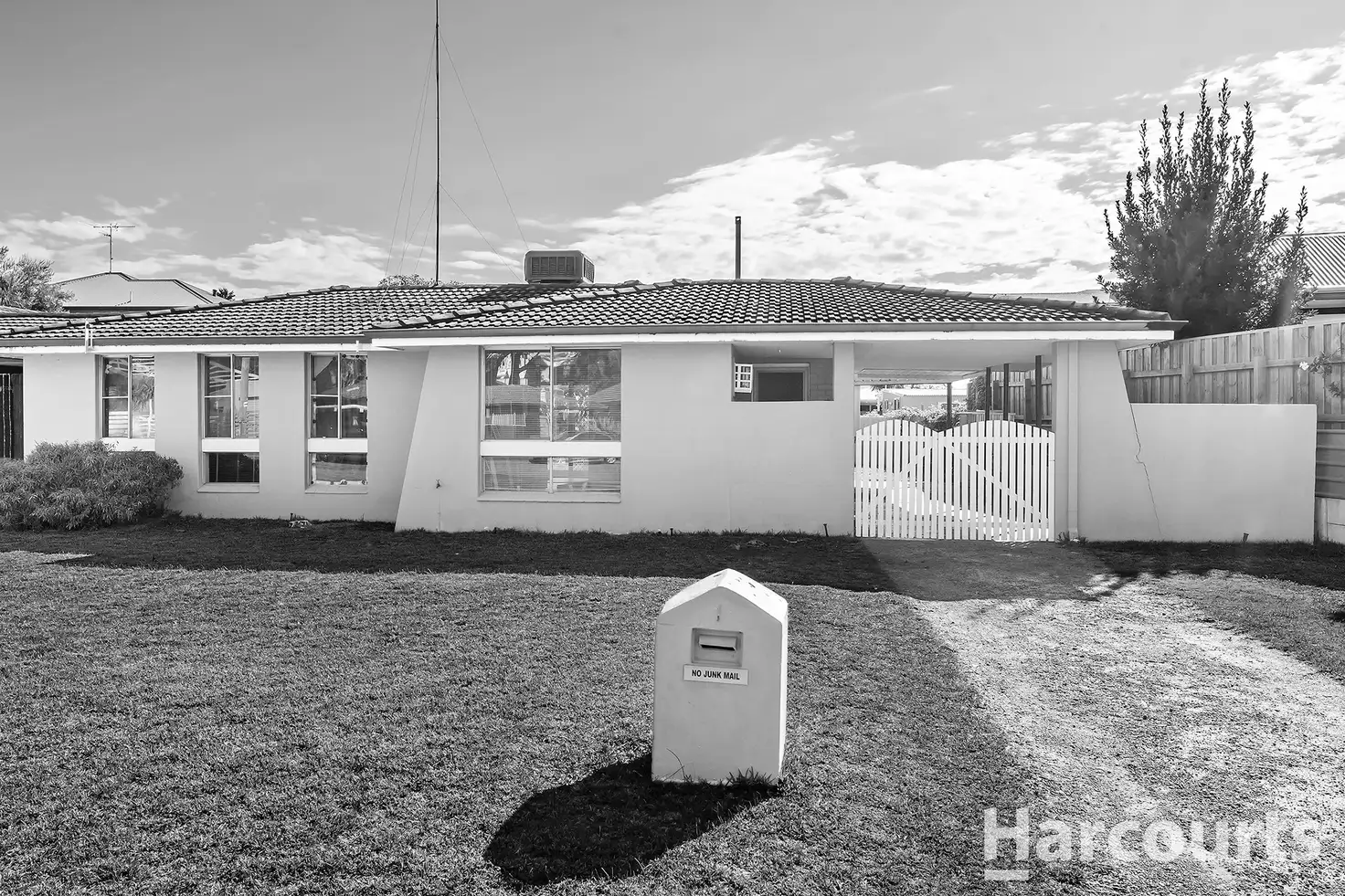 Main view of Homely unit listing, 1/6 Clyde Place, Mandurah WA 6210
