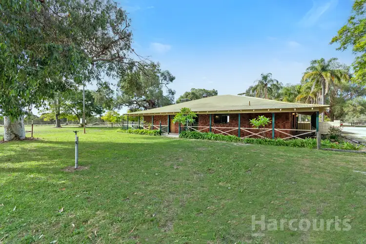5 Dempster Place, Mariginiup WA 6078