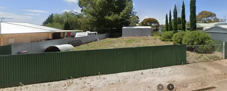 10 James St, Riverton SA 5412