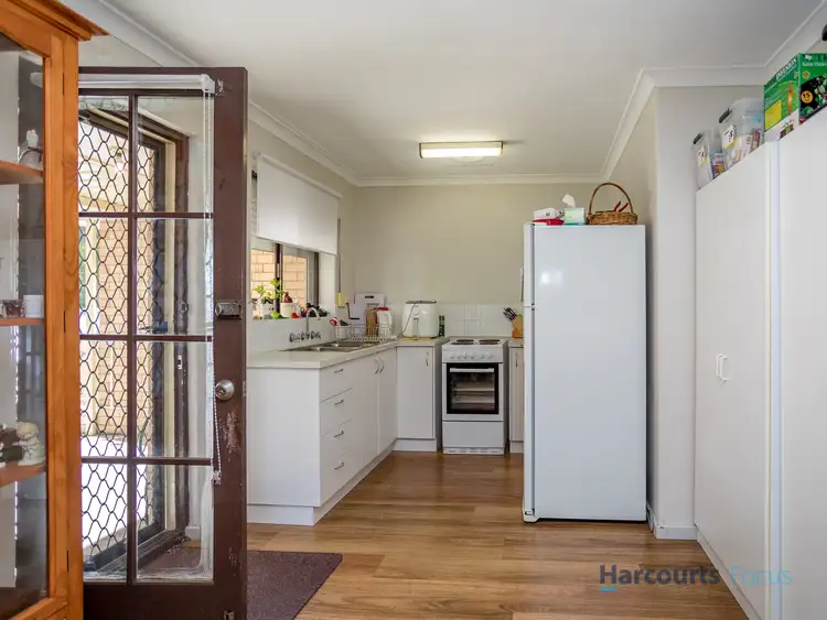 3/8 Arnott Court, Kelmscott WA 6111