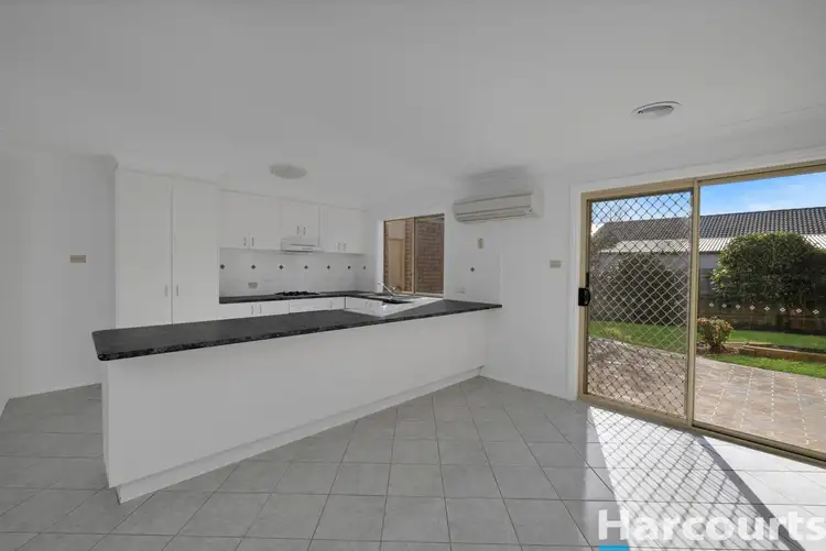 Fourth view of Homely house listing, 10 Grandview Close, Drouin VIC 3818