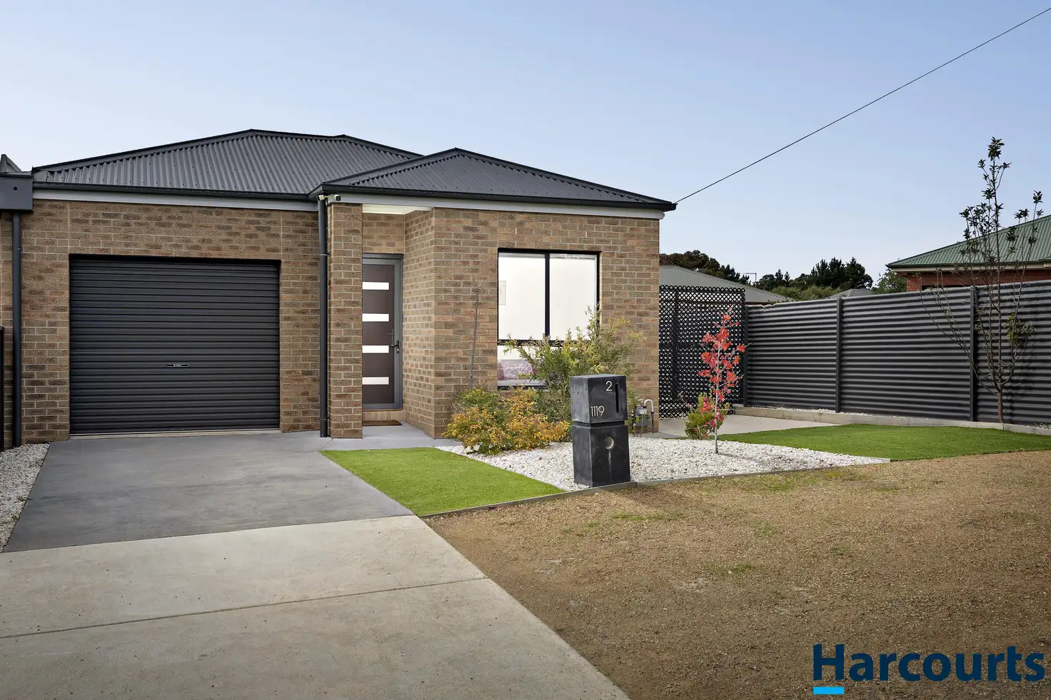 Main view of Homely townhouse listing, 2/1119 Geelong Road, Mount Clear VIC 3350