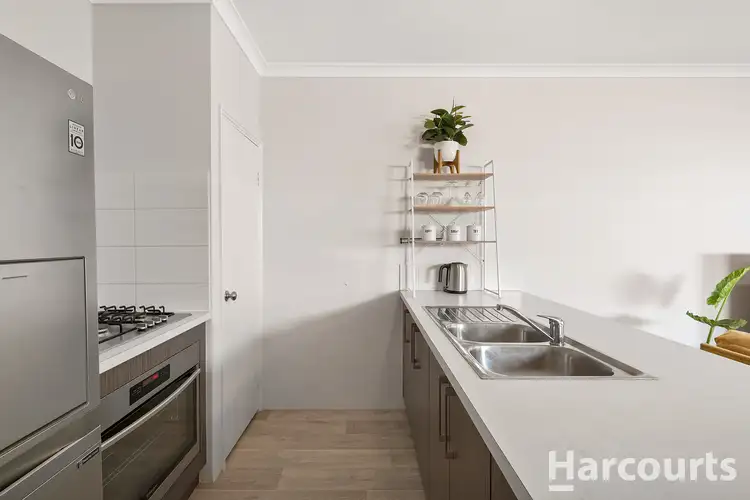 Fifth view of Homely house listing, 18 Thornbill Crescent, Coodanup WA 6210