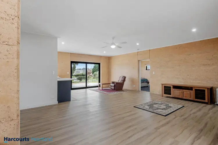 Sixth view of Homely house listing, 5 Robinia Way, Kangaroo Gully WA 6255
