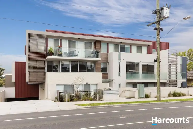 863 Doncaster Road