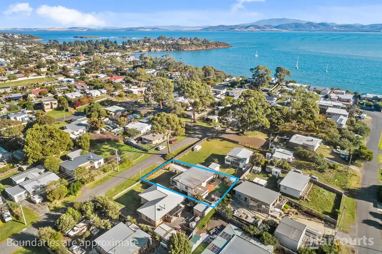 9 Ninth Avenue, Dodges Ferry TAS 7173