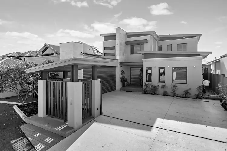 8 Twilight Court, Dudley Park WA 6210