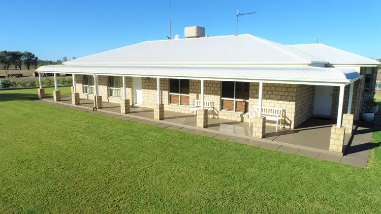 210 Bungeworgorai Lane, Roma QLD 4455