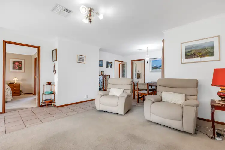 Sixth view of Homely house listing, 2 Verdant Court, Wynn Vale SA 5127