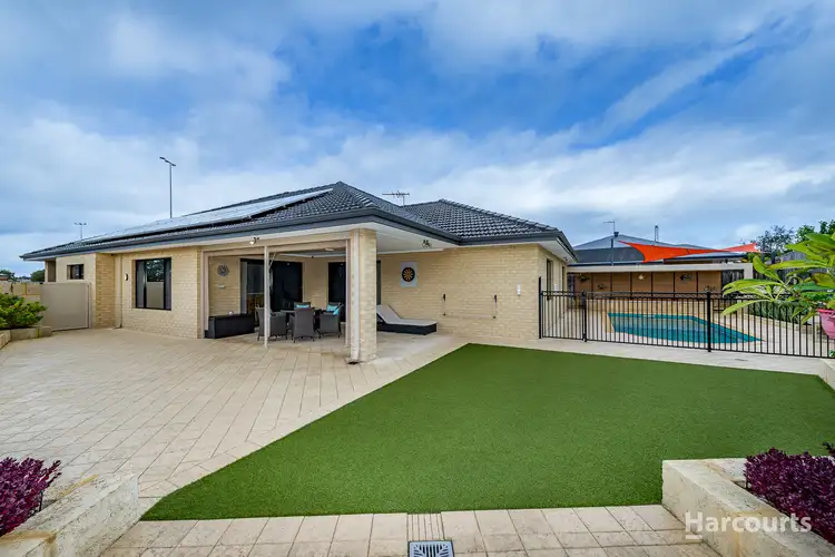 15 Belhaven Terrace, Quinns Rocks WA 6030