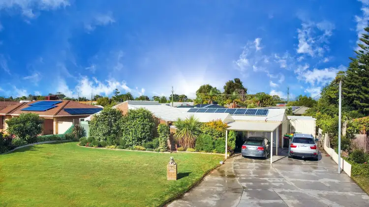 7 Yarle Court, Cooloongup WA 6168