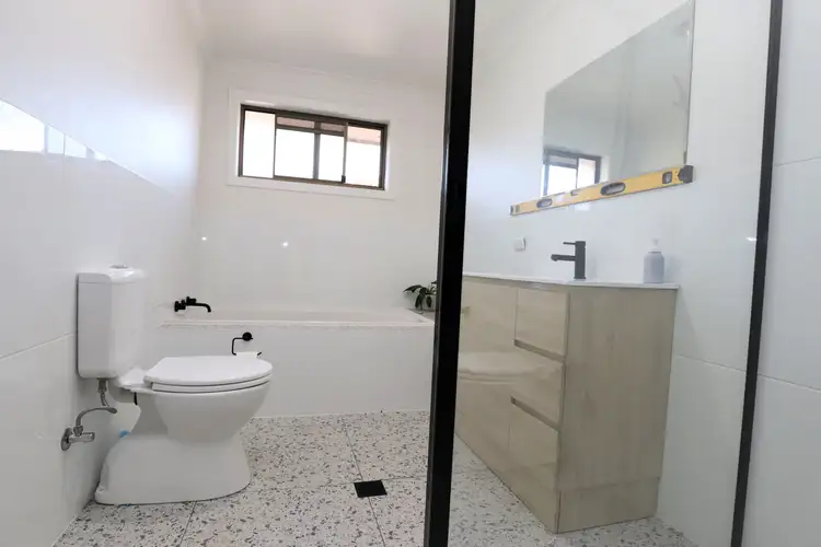 Seventh view of Homely house listing, 2 Allumba Place, Cootamundra NSW 2590