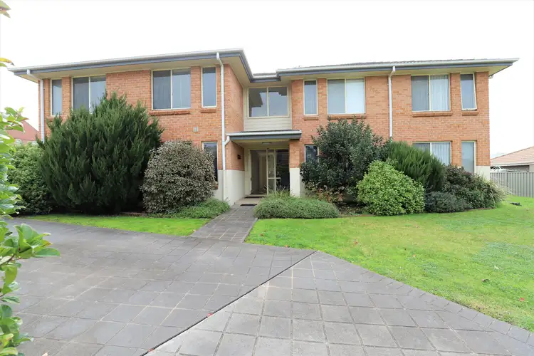 5 Bethany Place
