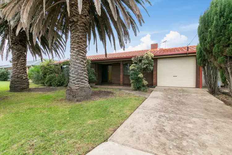 8 Tyabb Crescent, Port Noarlunga South SA 5167