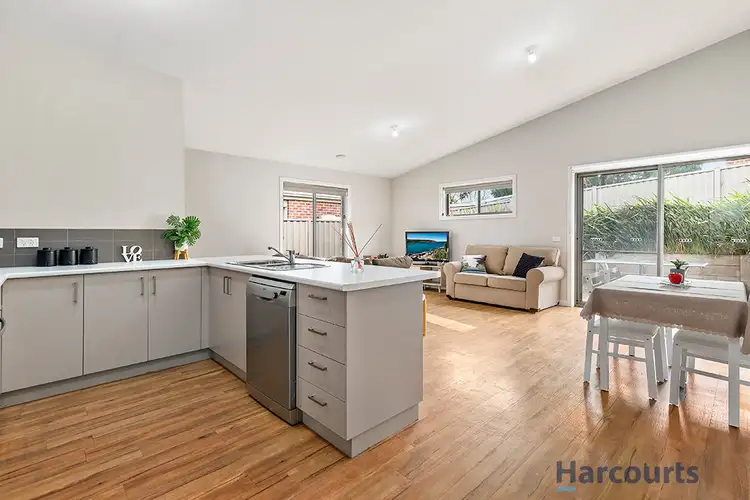 8/341A Humffray Street North, Brown Hill VIC 3350