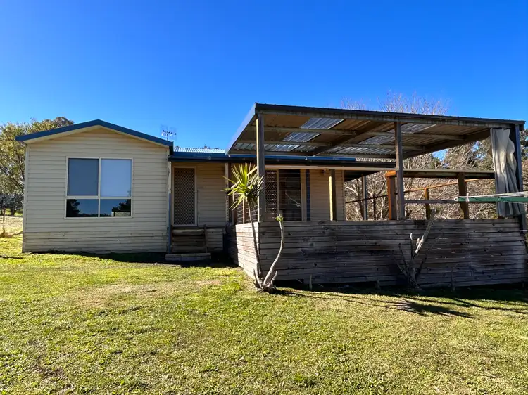 6 Creek Street, Portland NSW 2847
