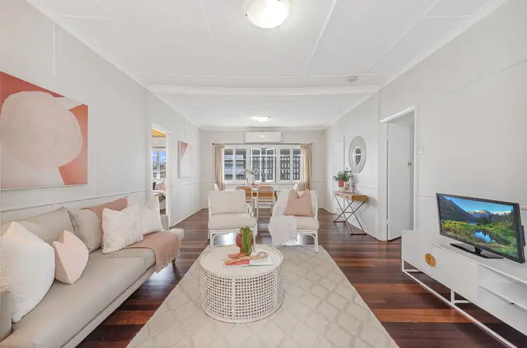 102 Dickson Street, Wooloowin QLD 4030