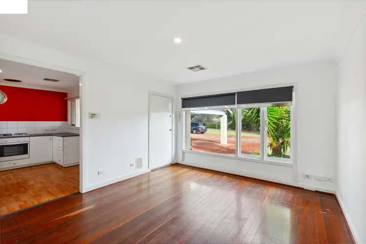 6/15 Westbrook Way, Girrawheen WA 6064