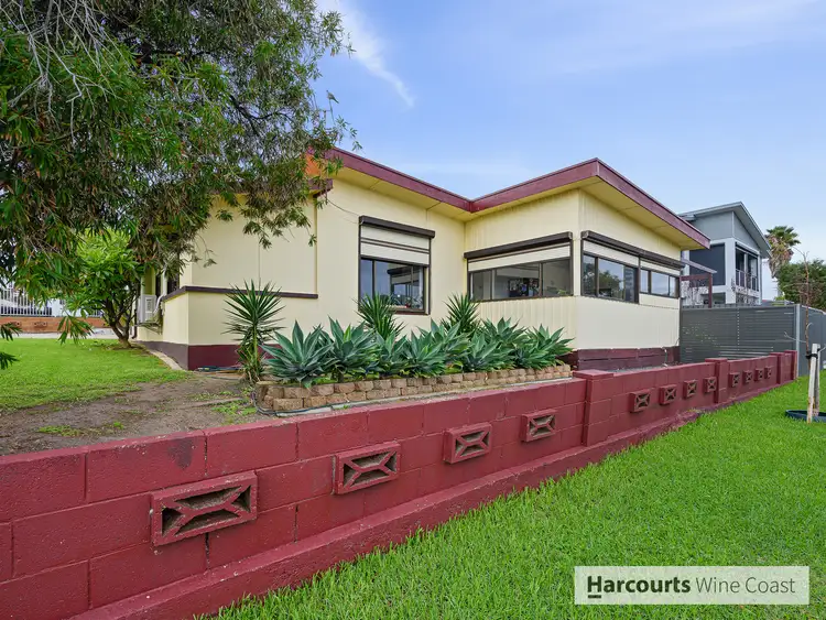16 Wootoona Avenue, Christies Beach SA 5165