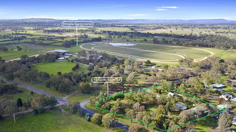 18 Racecourse Road, Benalla VIC 3672