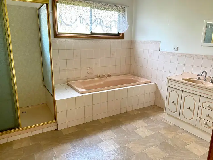 Fifth view of Homely house listing, 27 Mckinlay Street, Casterton VIC 3311