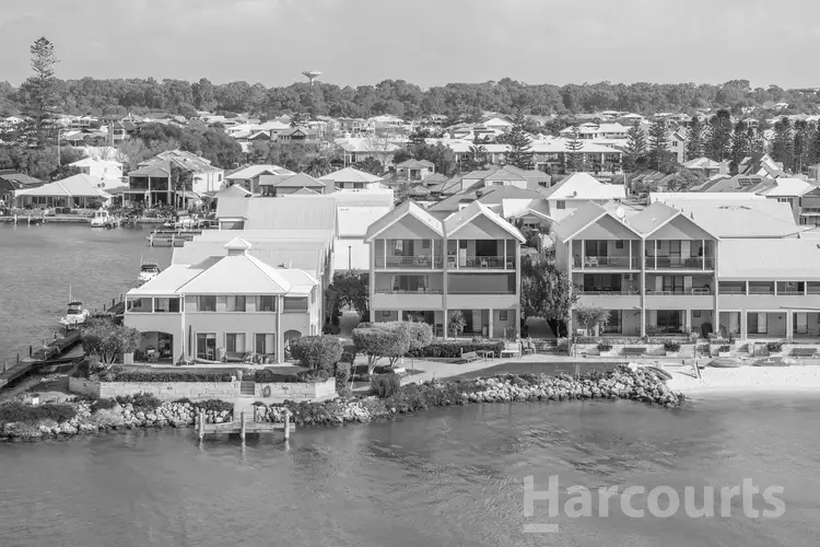18/19 San Marco Quays, Halls Head WA 6210