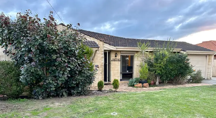 36 Waikiki Road, Safety Bay WA 6169