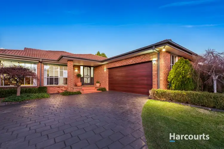 4 Mistletoe Close, Knoxfield VIC 3180