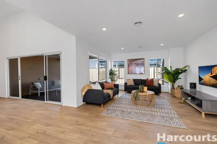 Fourth view of Homely house listing, 10 Archee Road, Warragul VIC 3820