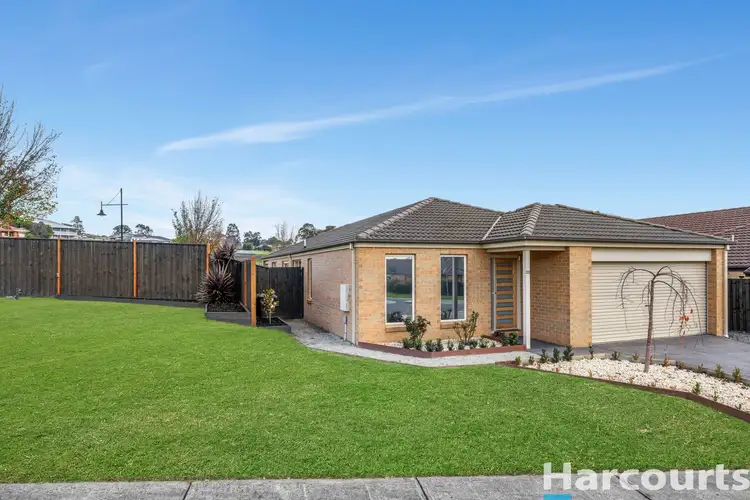 25 Summerhill Boulevard, Drouin VIC 3818