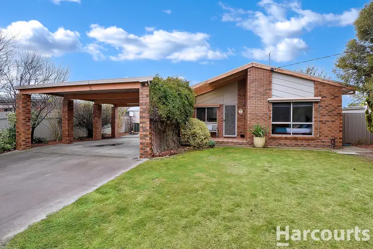 5 De Castella Drive, Horsham VIC 3400