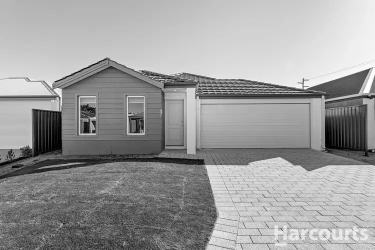 17 Limahuli Way, Lakelands WA 6180
