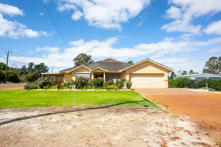 5 Forsythe Road, Kojonup WA 6395